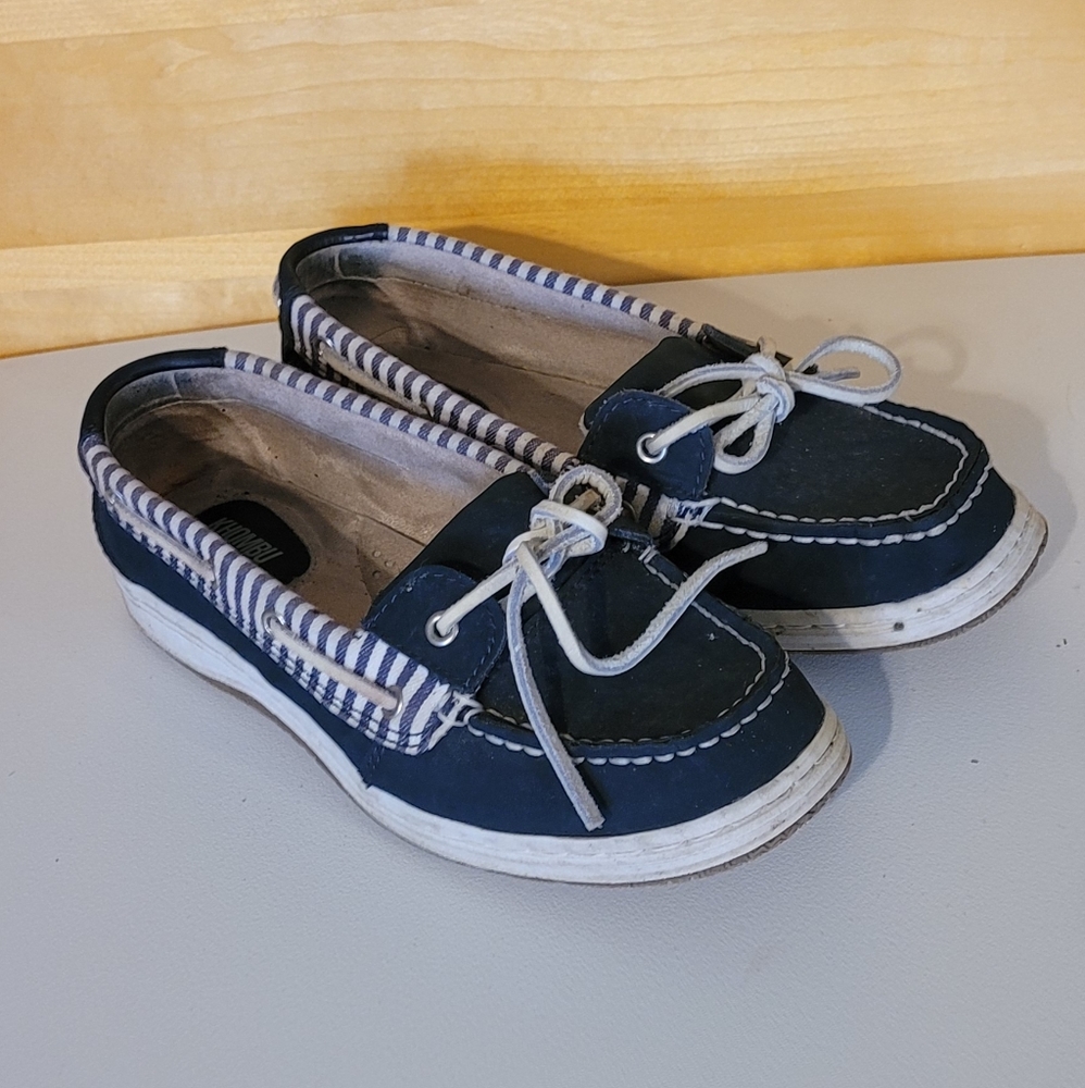 Khombu Boat Shoes Navy/ White Sz 7
